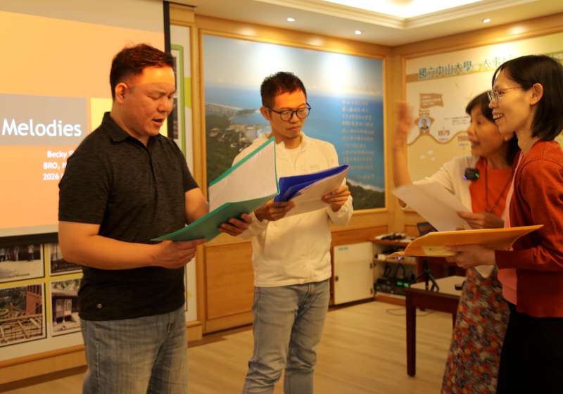 中山大學115年新開行政人員英語歌曲工作坊 邀行政人員嗨唱經典老歌樂學英文