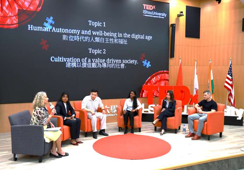 義大2026 TEDxIShouUniversity英文短講 5國際生全英演說聚焦創意思維社會議題